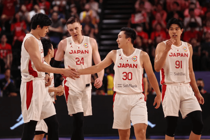 大洋洲篮球联赛冠军争夺战打响