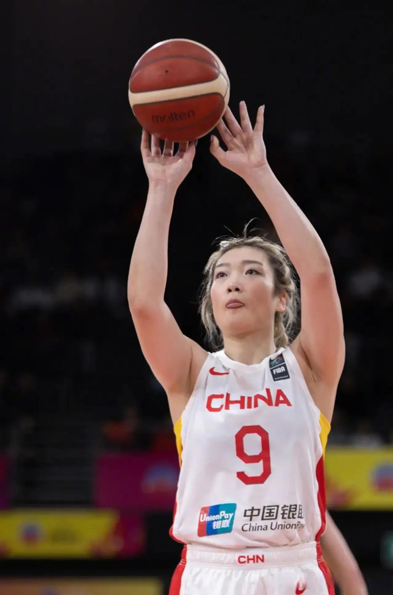 澳大利亚队在女子篮球比赛获胜
