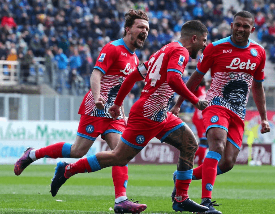 开云体育app-包含那不勒斯主场以强大攻势迎战桑普多利亚的词条