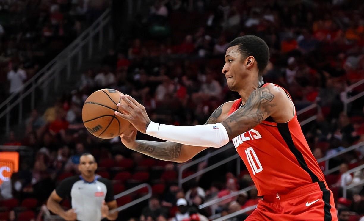 火箭主控受伤，球队三连败陷入低迷的简单介绍