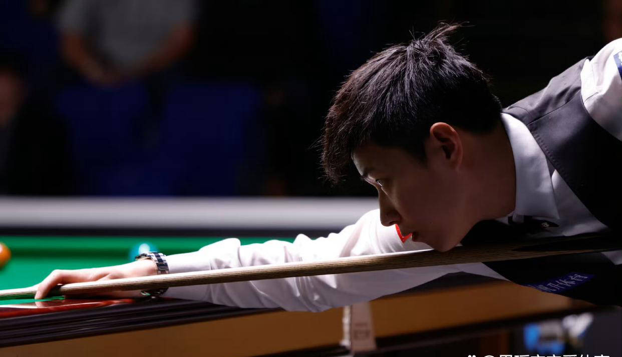 开云体育入口-法国激战不分胜负，强强对话实力均衡