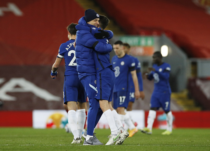 红蓝对决，双方强敌交锋，胜者将夺魁不可预料的简单介绍