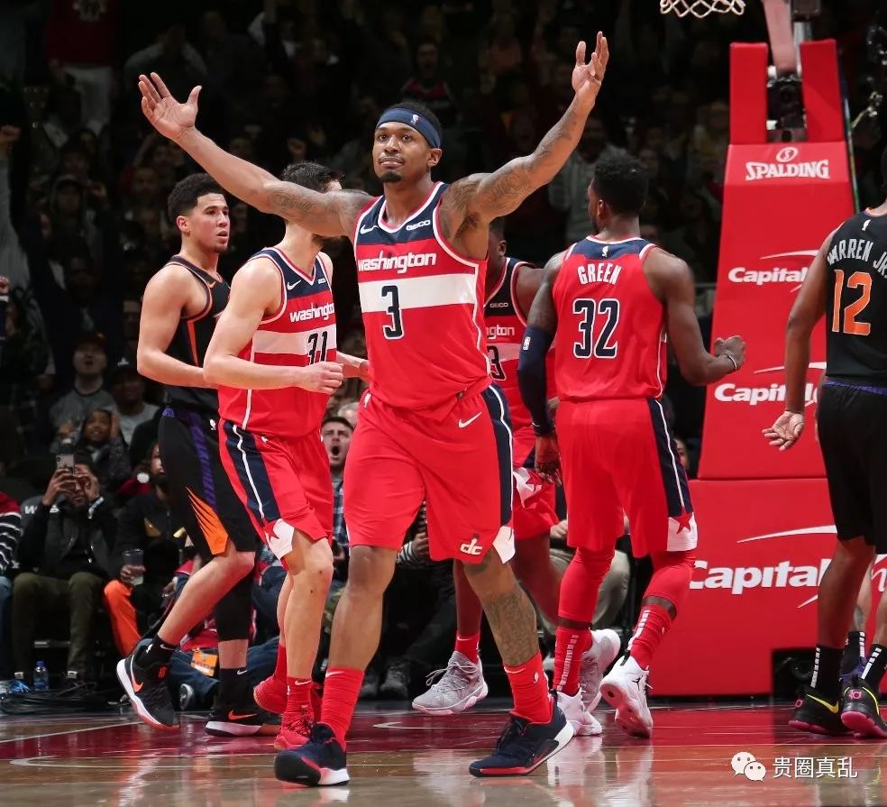 开云体育-广东队完胜湖人，布克扛起全队