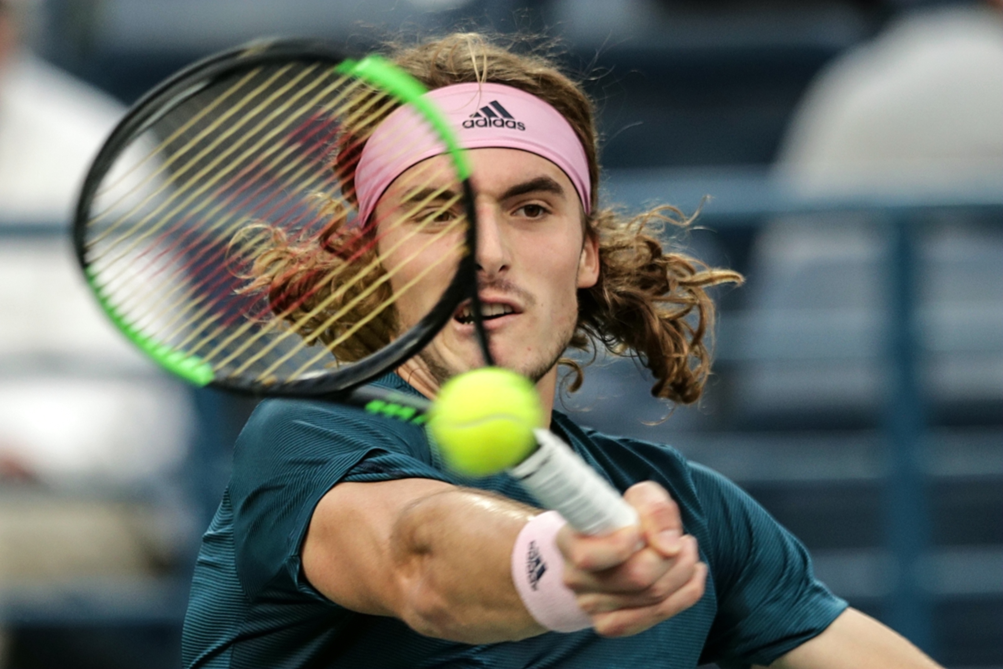 开云体育平台APP-关于欧洲网球队血洗日本网球队，西西帕斯高光表现的信息