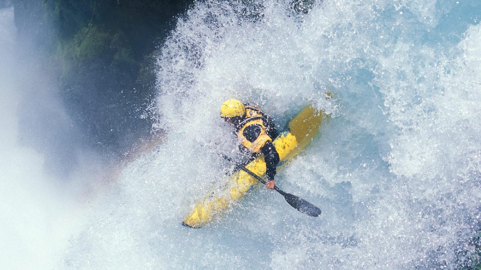开云下载-跨界爆发的镜像，当贝恩的三分雨浇灭上海滩的逆袭